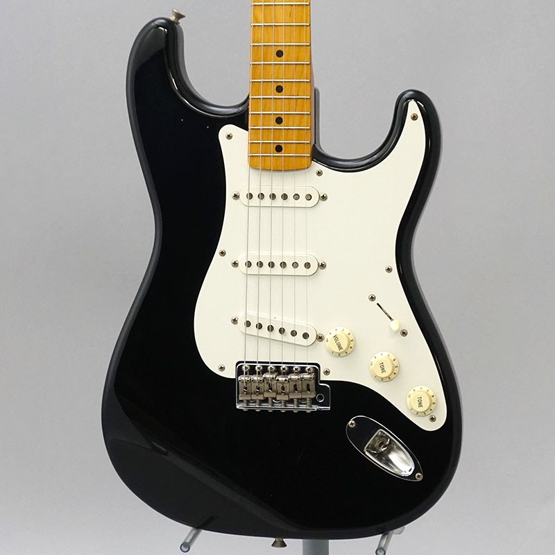Fender Japan ST57-58US (Black)の画像